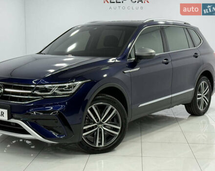 Синий Фольксваген Тигуан, объемом двигателя 2 л и пробегом 10 тыс. км за 35900 $, фото 2 на Automoto.ua