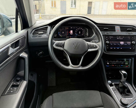 Синій Фольксваген Тігуан, об'ємом двигуна 1.97 л та пробігом 48 тис. км за 38200 $, фото 30 на Automoto.ua