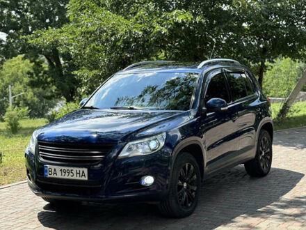 Синій Фольксваген Тігуан, об'ємом двигуна 1.97 л та пробігом 195 тис. км за 12500 $, фото 1 на Automoto.ua