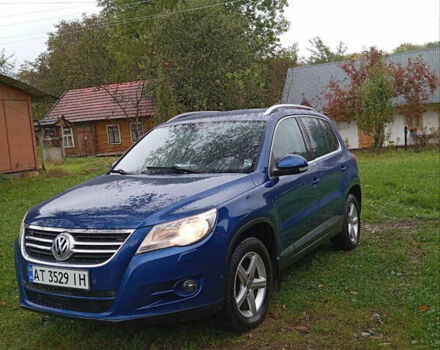 Синий Фольксваген Тигуан, объемом двигателя 1.39 л и пробегом 313 тыс. км за 8200 $, фото 1 на Automoto.ua