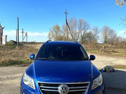 Фольксваген Тігуан 2010 у Путивле на Automoto.ua Синій Фольксваген Тігуан, об'ємом двигуна 1.4 л та пробігом 251 тис. км за 9800 $, фото 1 на Automoto.ua