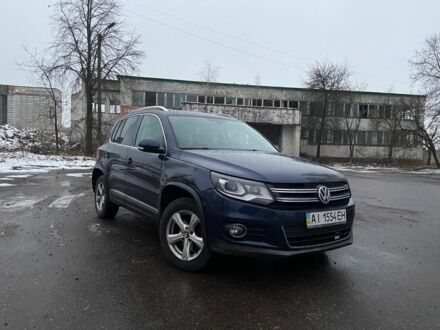Фольксваген Тигуан 2011 в Шостке на Automoto.ua Синий Фольксваген Тигуан, объемом двигателя 2 л и пробегом 207 тыс. км за 10000 $, фото 1 на Automoto.ua