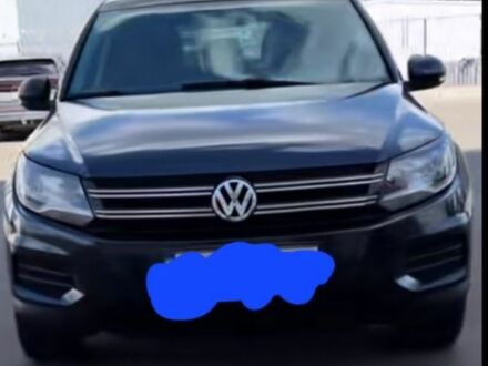 Синій Фольксваген Тігуан, об'ємом двигуна 2 л та пробігом 200 тис. км за 10500 $, фото 1 на Automoto.ua