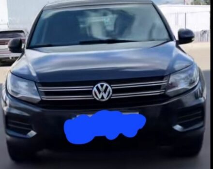 Синий Фольксваген Тигуан, объемом двигателя 2 л и пробегом 200 тыс. км за 10500 $, фото 1 на Automoto.ua