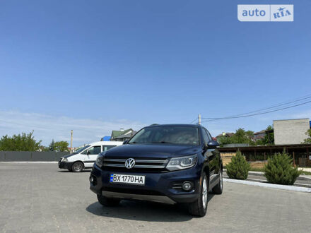 Фольксваген Тігуан 2012 у Хмельницькому на Automoto.ua Синій Фольксваген Тігуан, об'ємом двигуна 2 л та пробігом 234 тис. км за 12950 $, фото 1 на Automoto.ua