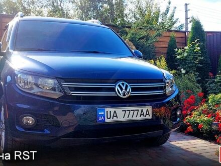 Фольксваген Тигуан 2012 в Сумах на Automoto.ua Синий Фольксваген Тигуан, объемом двигателя 20 л и пробегом 150 тыс. км за 11799 $, фото 1 на Automoto.ua