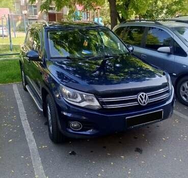 Синий Фольксваген Тигуан, объемом двигателя 1.97 л и пробегом 240 тыс. км за 14500 $, фото 1 на Automoto.ua