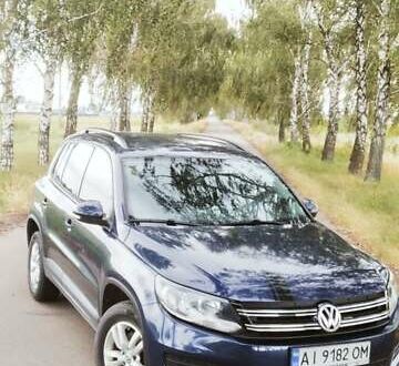 Фольксваген Тигуан 2014 в Борисполе на Automoto.ua Синий Фольксваген Тигуан, объемом двигателя 1.98 л и пробегом 184 тыс. км за 11000 $, фото 1 на Automoto.ua
