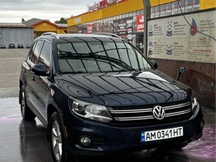 Синий Фольксваген Тигуан, объемом двигателя 2 л и пробегом 268 тыс. км за 13917 $, фото 1 на Automoto.ua
