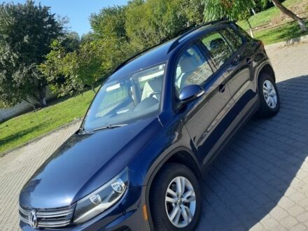 Синий Фольксваген Тигуан, объемом двигателя 2 л и пробегом 129 тыс. км за 13759 $, фото 1 на Automoto.ua