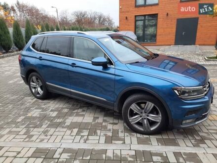Синий Фольксваген Тигуан, объемом двигателя 1.98 л и пробегом 236 тыс. км за 16500 $, фото 1 на Automoto.ua