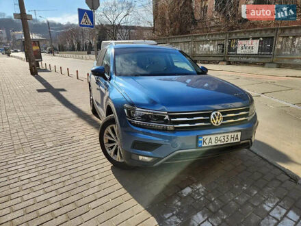 Фольксваген Тігуан 2017 у Борисполе на Automoto.ua Синій Фольксваген Тігуан, об'ємом двигуна 1.98 л та пробігом 100 тис. км за 19500 $, фото 1 на Automoto.ua