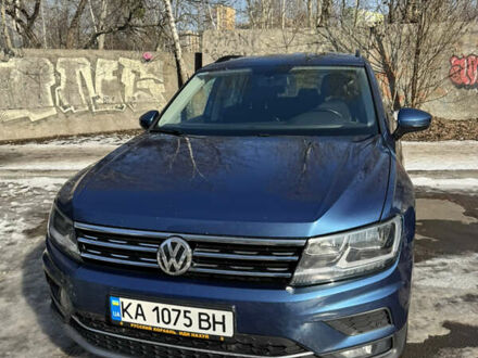 Синій Фольксваген Тігуан, об'ємом двигуна 2 л та пробігом 99 тис. км за 19000 $, фото 1 на Automoto.ua