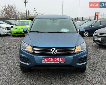 Синій Фольксваген Тігуан, об'ємом двигуна 2 л та пробігом 134 тис. км за 12300 $, фото 1 на Automoto.ua