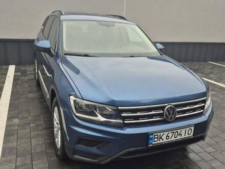 Синій Фольксваген Тігуан, об'ємом двигуна 1.98 л та пробігом 202 тис. км за 17200 $, фото 1 на Automoto.ua