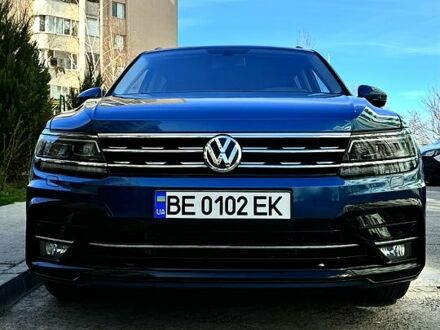 Фольксваген Тигуан 2017 в Николаеве на Automoto.ua Синий Фольксваген Тигуан, объемом двигателя 2 л и пробегом 104 тыс. км за 19500 $, фото 1 на Automoto.ua