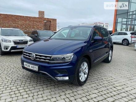 Фольксваген Тигуан 2017 в Львове на Automoto.ua Синий Фольксваген Тигуан, объемом двигателя 2 л и пробегом 152 тыс. км за 27500 $, фото 1 на Automoto.ua