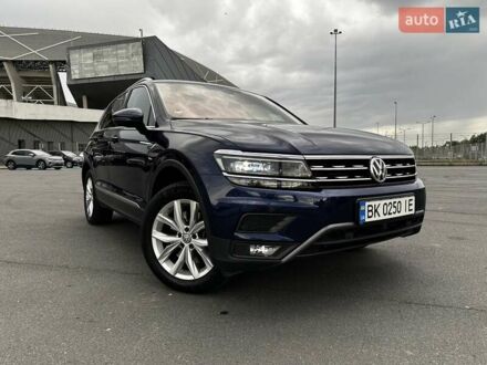 Синій Фольксваген Тігуан, об'ємом двигуна 1.98 л та пробігом 188 тис. км за 27700 $, фото 1 на Automoto.ua
