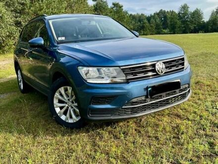 Фольксваген Тигуан 2018 в Сарнах на Automoto.ua Синий Фольксваген Тигуан, объемом двигателя 1.98 л и пробегом 120 тыс. км за 16900 $, фото 1 на Automoto.ua