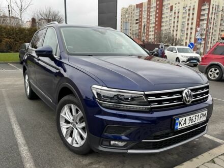 Синий Фольксваген Тигуан, объемом двигателя 2 л и пробегом 101 тыс. км за 25500 $, фото 1 на Automoto.ua