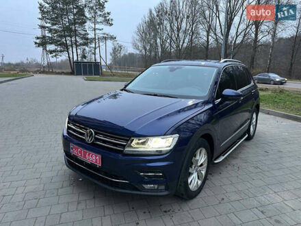 Синій Фольксваген Тігуан, об'ємом двигуна 2 л та пробігом 88 тис. км за 25300 $, фото 1 на Automoto.ua
