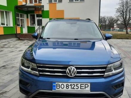 Фольксваген Тігуан 2018 у Тернополі на Automoto.ua Синій Фольксваген Тігуан, об'ємом двигуна 1.98 л та пробігом 84 тис. км за 18800 $, фото 1 на Automoto.ua