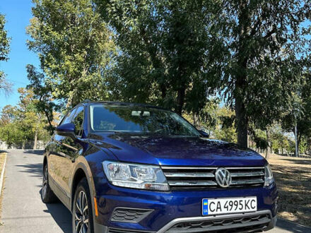 Фольксваген Тигуан 2020 в Кропивницком (Кировограде) на Automoto.ua Синий Фольксваген Тигуан, объемом двигателя 2 л и пробегом 19 тыс. км за 22000 $, фото 1 на Automoto.ua