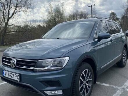 Фольксваген Тігуан 2020 у Буче на Automoto.ua Синій Фольксваген Тігуан, об'ємом двигуна 2 л та пробігом 109 тис. км за 23800 $, фото 1 на Automoto.ua