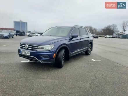 Фольксваген Тигуан 2021 в Киеве на Automoto.ua Синий Фольксваген Тигуан, объемом двигателя 1.98 л и пробегом 60 тыс. км за 20800 $, фото 1 на Automoto.ua