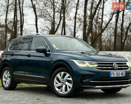 Синий Фольксваген Тигуан, объемом двигателя 2 л и пробегом 157 тыс. км за 30899 $, фото 1 на Automoto.ua