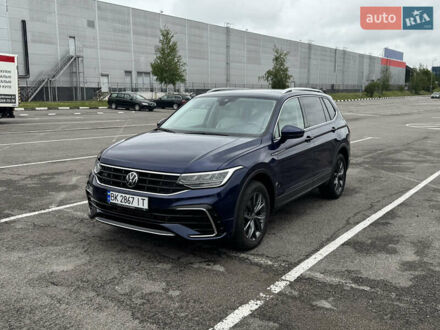 Фольксваген Тигуан 2022 в Ровно на Automoto.ua Синий Фольксваген Тигуан, объемом двигателя 1.98 л и пробегом 78 тыс. км за 29000 $, фото 1 на Automoto.ua