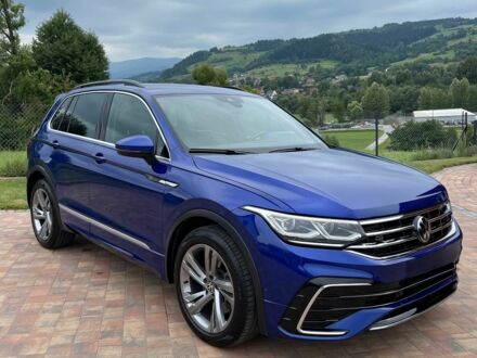 Синій Фольксваген Тігуан, об'ємом двигуна 2 л та пробігом 30 тис. км за 17000 $, фото 1 на Automoto.ua