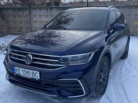 Синий Фольксваген Тигуан, объемом двигателя 1.98 л и пробегом 5 тыс. км за 30500 $, фото 1 на Automoto.ua