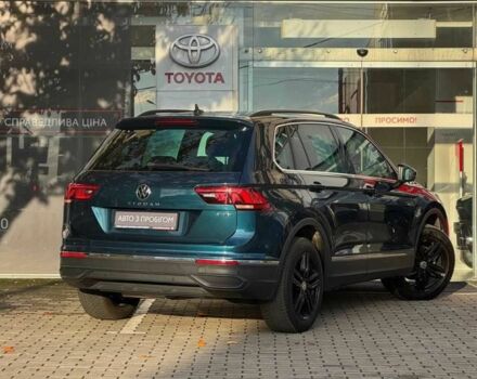 Зеленый Фольксваген Тигуан, объемом двигателя 2 л и пробегом 21 тыс. км за 32938 $, фото 4 на Automoto.ua