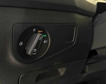 Зеленый Фольксваген Тигуан, объемом двигателя 2 л и пробегом 21 тыс. км за 32938 $, фото 19 на Automoto.ua