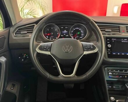 Зеленый Фольксваген Тигуан, объемом двигателя 2 л и пробегом 21 тыс. км за 32938 $, фото 15 на Automoto.ua