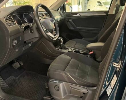 Зеленый Фольксваген Тигуан, объемом двигателя 2 л и пробегом 21 тыс. км за 32938 $, фото 11 на Automoto.ua