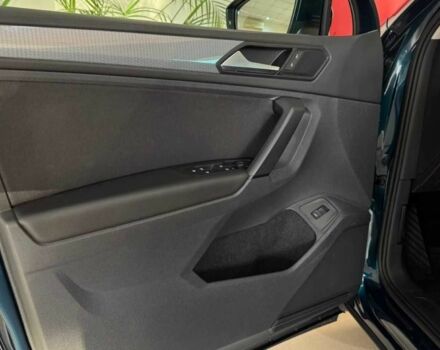 Зеленый Фольксваген Тигуан, объемом двигателя 2 л и пробегом 21 тыс. км за 32938 $, фото 17 на Automoto.ua