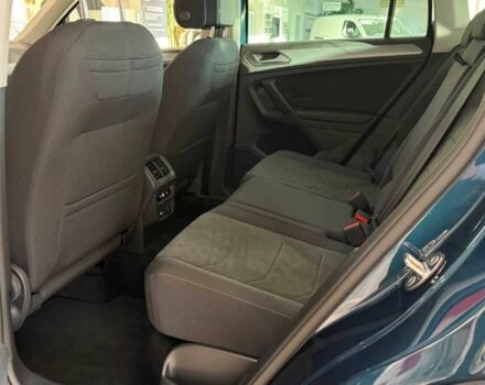 Зеленый Фольксваген Тигуан, объемом двигателя 2 л и пробегом 21 тыс. км за 32938 $, фото 10 на Automoto.ua