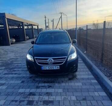 Зеленый Фольксваген Тигуан, объемом двигателя 2 л и пробегом 255 тыс. км за 10200 $, фото 9 на Automoto.ua