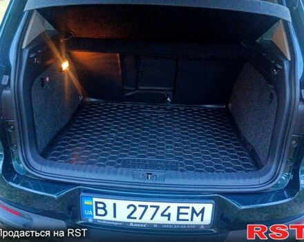 Зелений Фольксваген Тігуан, об'ємом двигуна 2 л та пробігом 280 тис. км за 13700 $, фото 3 на Automoto.ua