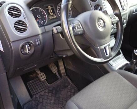 Зелений Фольксваген Тігуан, об'ємом двигуна 1.39 л та пробігом 170 тис. км за 12500 $, фото 8 на Automoto.ua