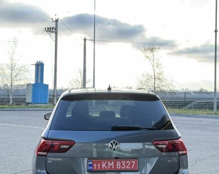 Зеленый Фольксваген Тигуан, объемом двигателя 0 л и пробегом 240 тыс. км за 14999 $, фото 3 на Automoto.ua