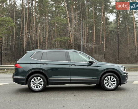 Зеленый Фольксваген Тигуан, объемом двигателя 1.98 л и пробегом 170 тыс. км за 18499 $, фото 5 на Automoto.ua