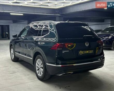 Зелений Фольксваген Тігуан, об'ємом двигуна 2 л та пробігом 96 тис. км за 19000 $, фото 3 на Automoto.ua