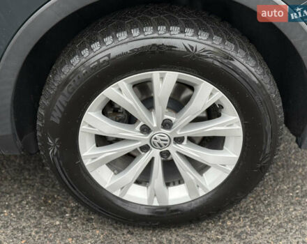 Зеленый Фольксваген Тигуан, объемом двигателя 1.98 л и пробегом 170 тыс. км за 18499 $, фото 11 на Automoto.ua