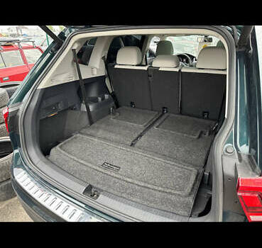 Зелений Фольксваген Тігуан, об'ємом двигуна 1.98 л та пробігом 102 тис. км за 20000 $, фото 55 на Automoto.ua