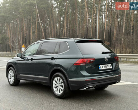 Зеленый Фольксваген Тигуан, объемом двигателя 1.98 л и пробегом 170 тыс. км за 18499 $, фото 2 на Automoto.ua