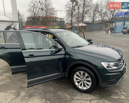 Зеленый Фольксваген Тигуан, объемом двигателя 1.98 л и пробегом 161 тыс. км за 21200 $, фото 40 на Automoto.ua