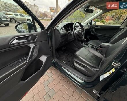 Зеленый Фольксваген Тигуан, объемом двигателя 1.98 л и пробегом 101 тыс. км за 16999 $, фото 8 на Automoto.ua